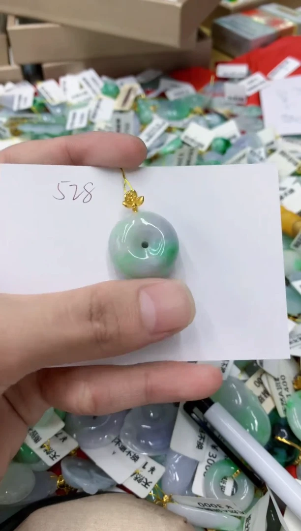 颈饰未镶嵌翡翠111111