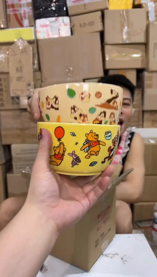 瓷片维尼大碗加奇奇蒂蒂大碗