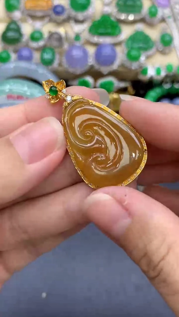 颈饰18K金镶嵌翡翠513-中国好珍宝