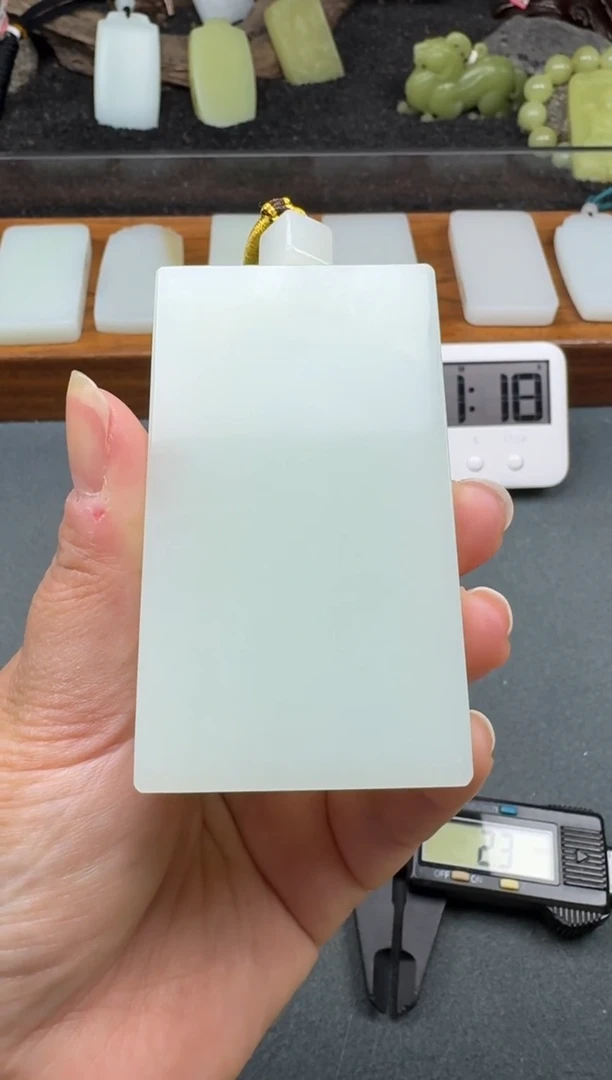颈饰未镶嵌和田玉4