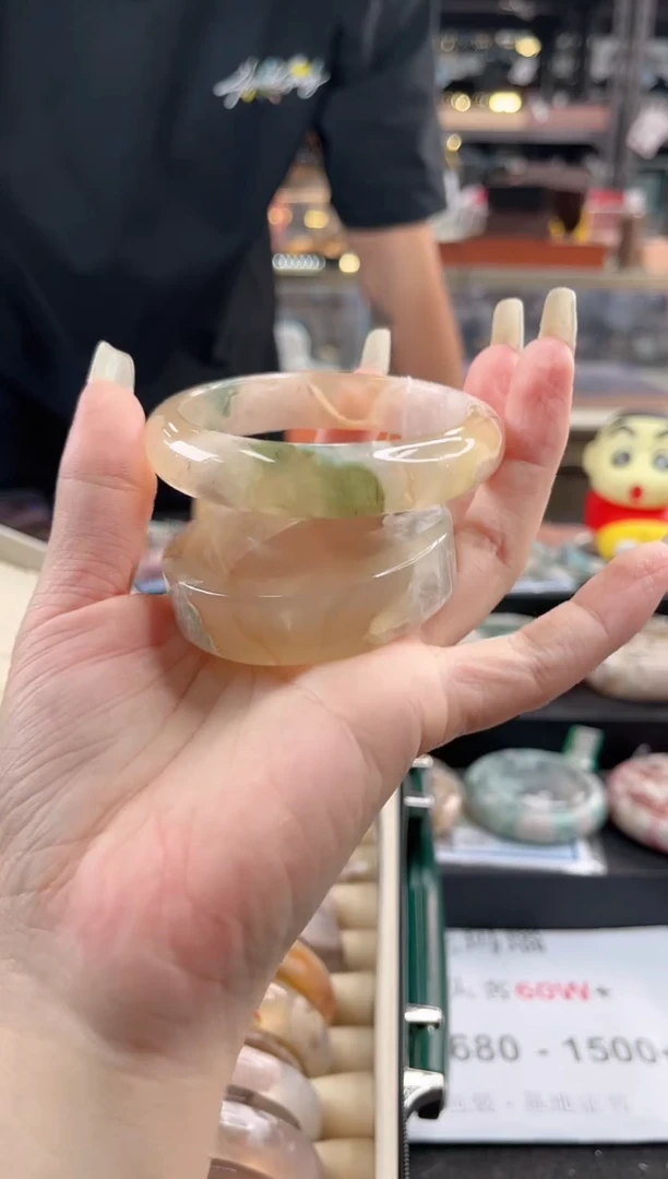 未镶嵌手镯石英质玉60圈口 （赠品镯心）300