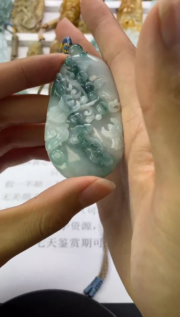 翡翠未镶嵌颈饰天然翡翠