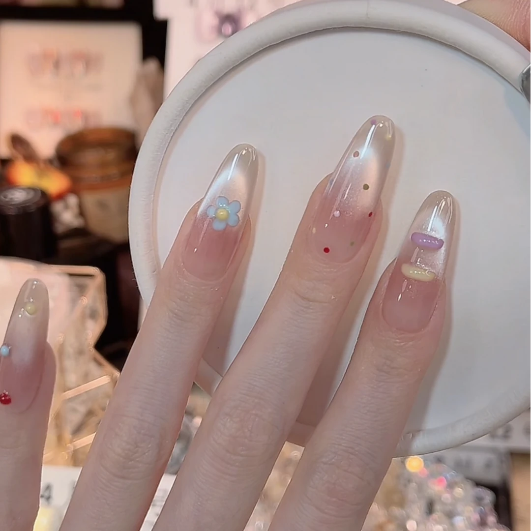 小云朵-可爱纯手工新款穿戴甲中长款裸色猫眼气质显白网红指甲贴