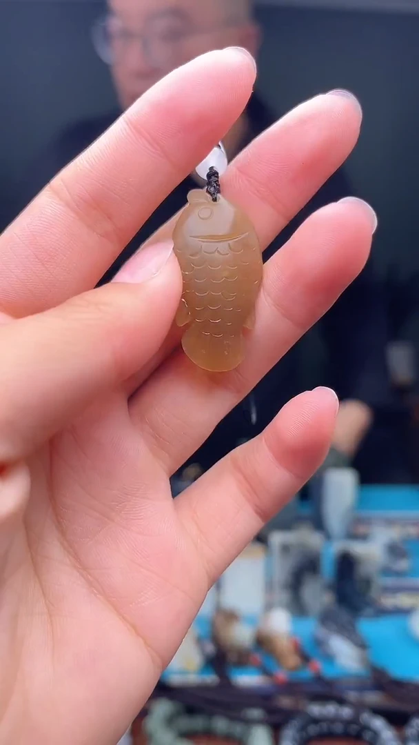 未镶嵌和田玉挂件1