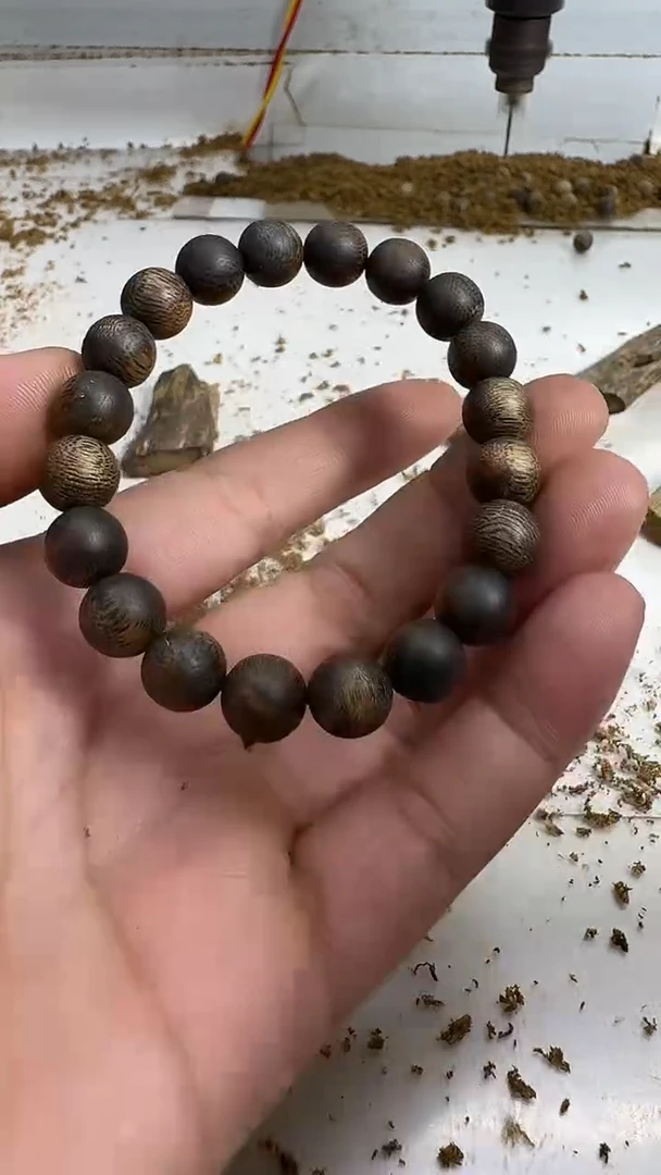 沉香手串1.0规格单圈10克