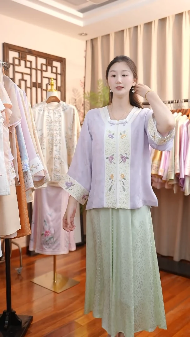 刺绣桑蚕丝非遗手工苏绣服饰