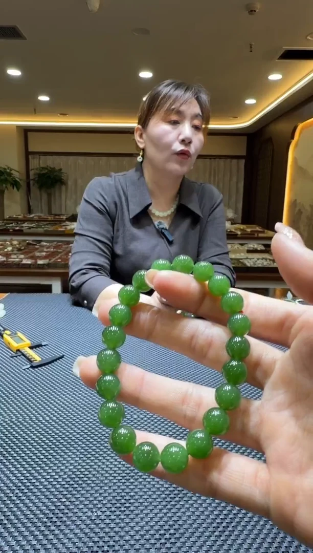 颈饰未镶嵌和田玉手串10