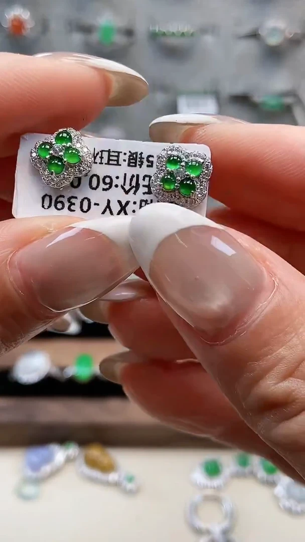 银S925镶嵌戒指翡翠宇****娘4676