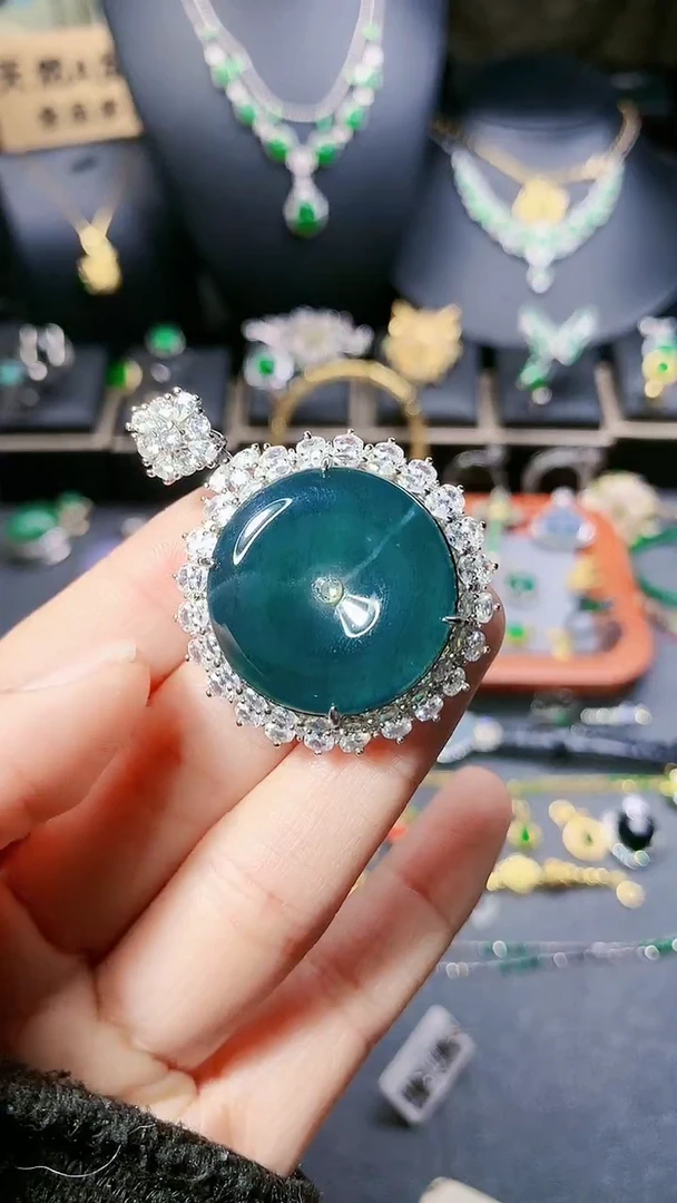 【闪购商品】翡翠吊坠(赠链)银S925镶嵌吊坠