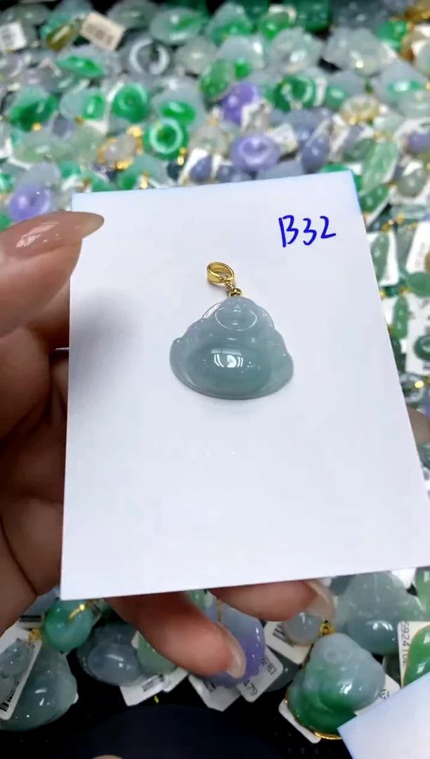 【闪购商品】翡翠颈饰合金1111111111111111