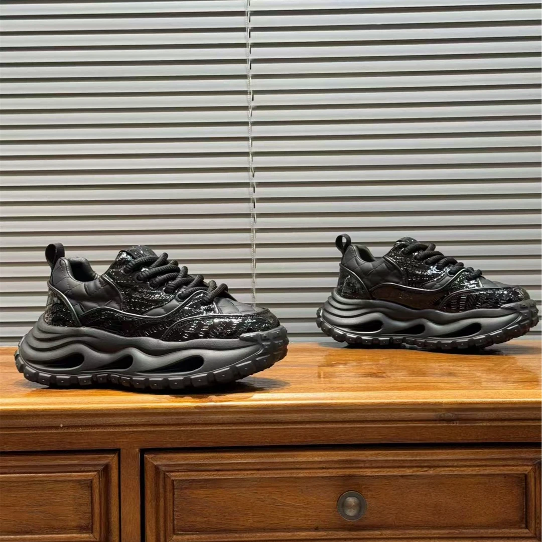 2025秋冬新款单棉同款时尚百搭潮流轻奢耐磨休闲男鞋（标准码数）