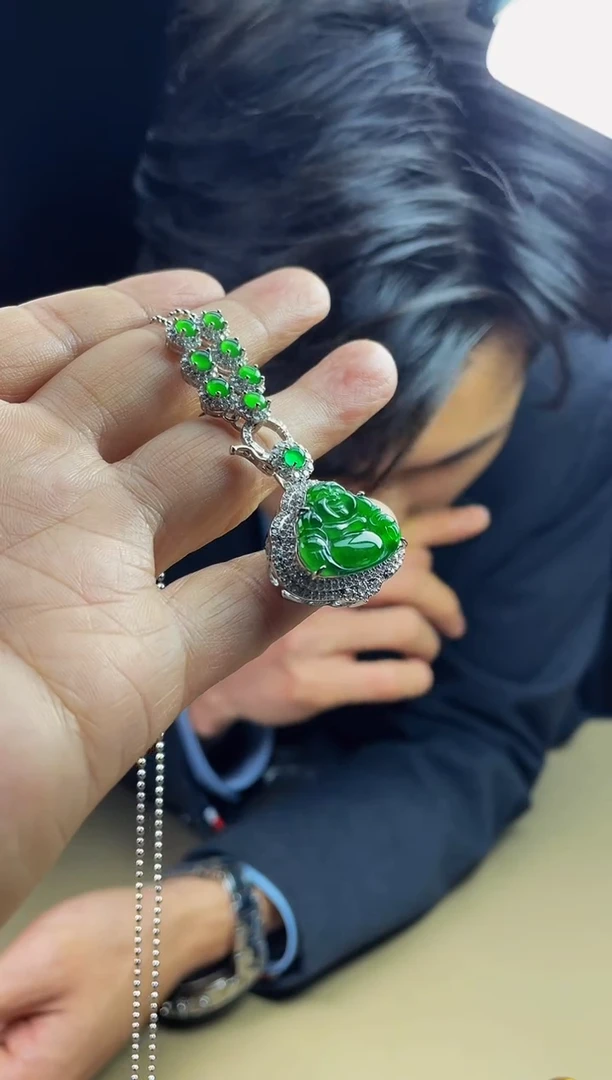 【闪购商品】定制翡翠未镶嵌        2920