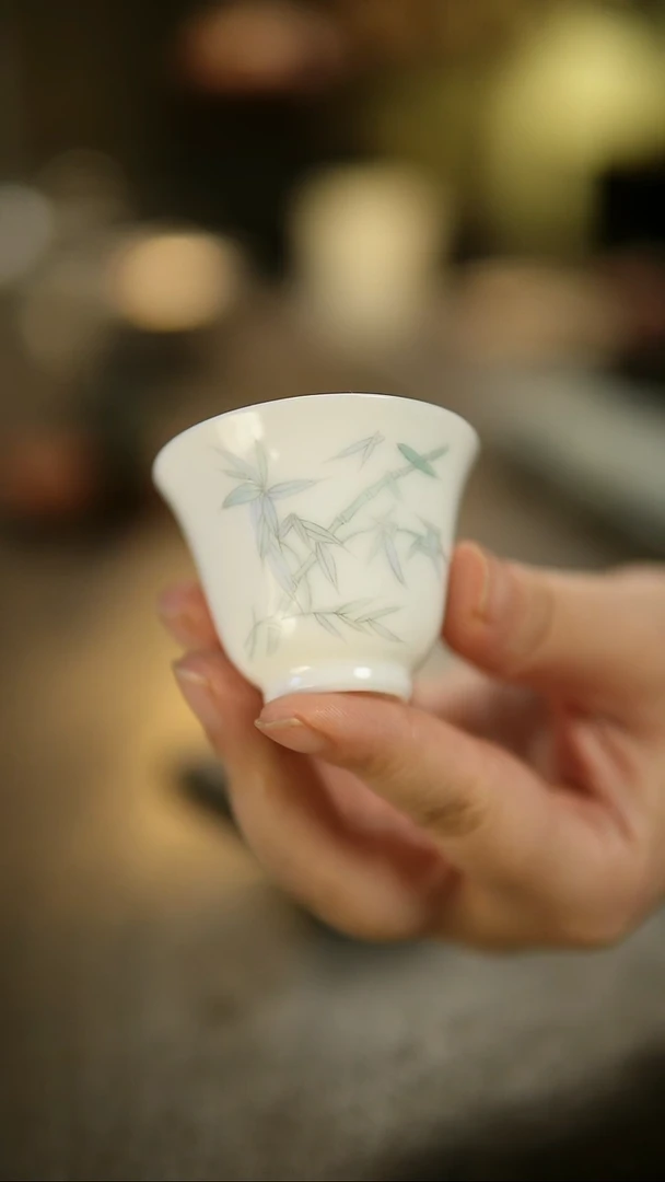 阿眠      知常白瓷釉上彩单杯