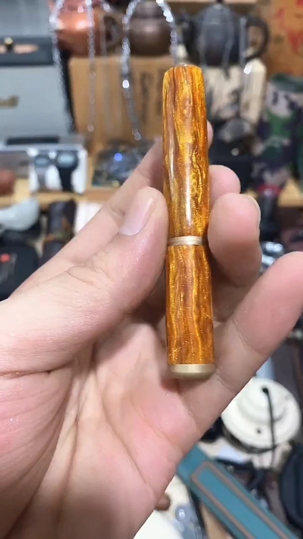 瓷片闪购商品  如图所示