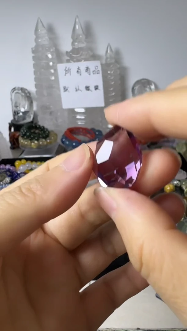 颈饰未镶嵌水晶24矿坑微瑕