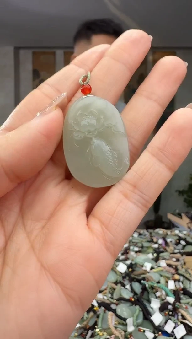 颈饰未镶嵌和田玉拍一发一多样性发货