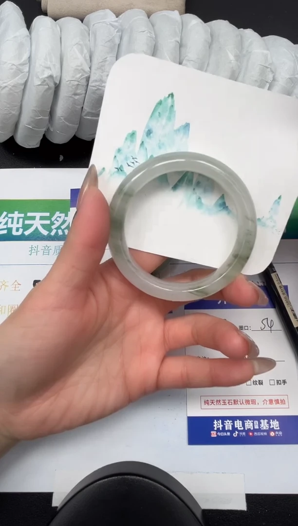 【闪购商品】石英质玉手镯未镶嵌78-54