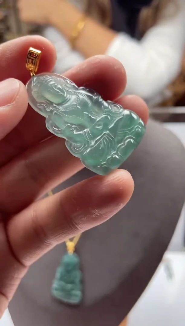 【闪购商品】定制翡翠18K金镶嵌天然翡翠A货拍一发一