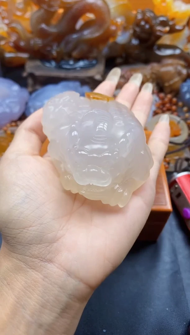 玛瑙/玉髓挂件未镶嵌志*ll