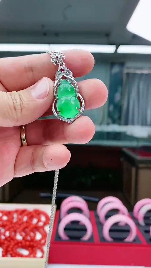 【闪购商品】翡翠颈饰银S925镶嵌D267吊坠