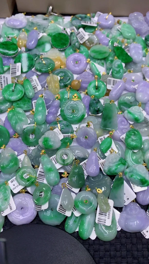 颈饰未镶嵌翡翠111111111