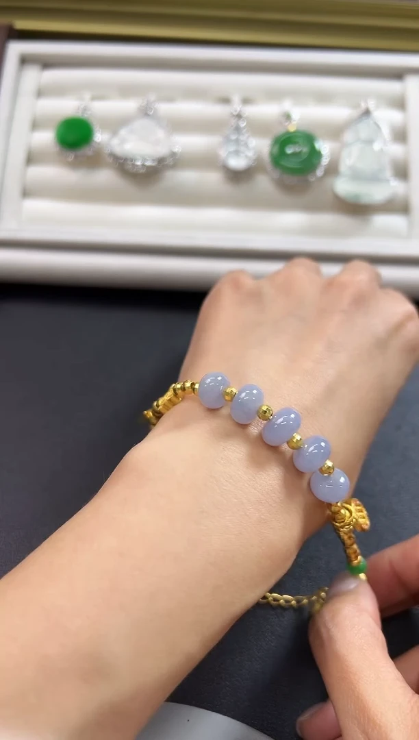 18K金镶嵌手链翡翠KLIJ1212-060