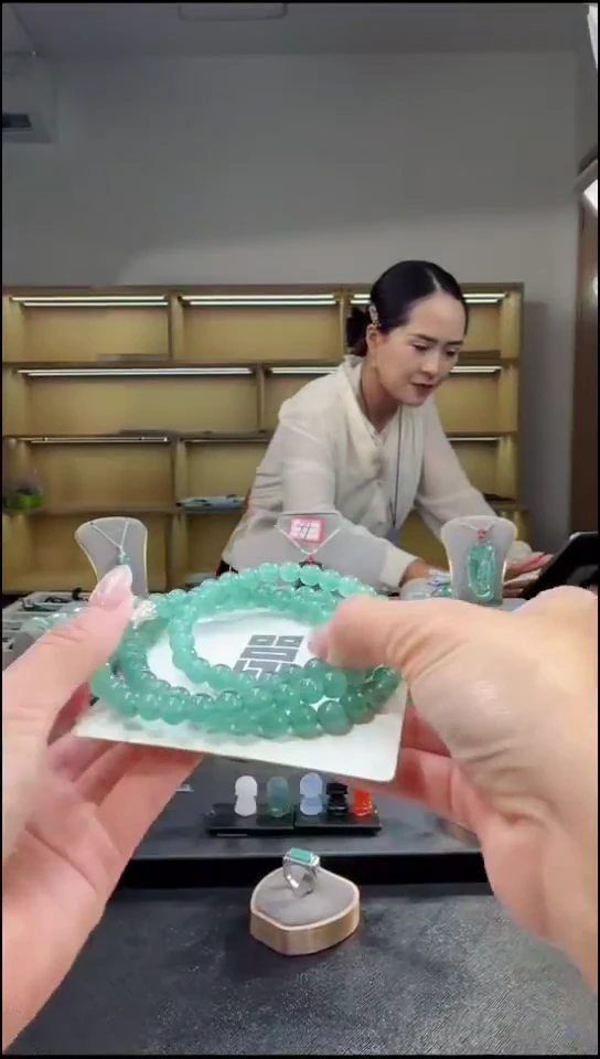 项链未镶嵌翡翠长串（多样性发其一）