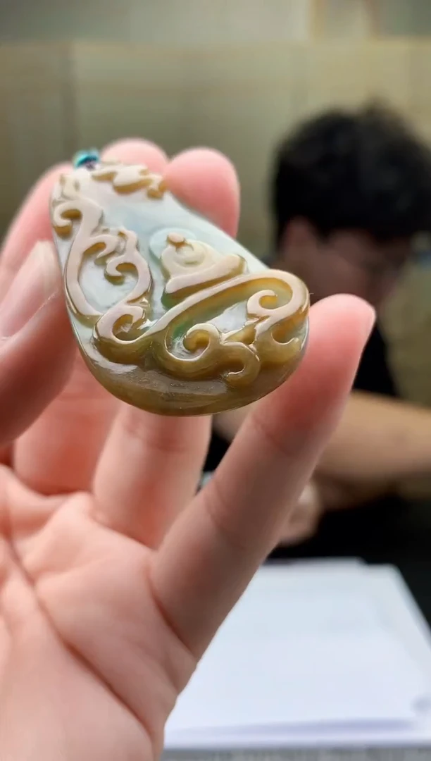 【闪购商品】定制翡翠未镶嵌4688bb-毛货挂件80