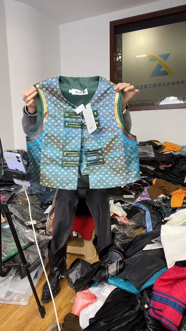 马甲 L码    105-115斤