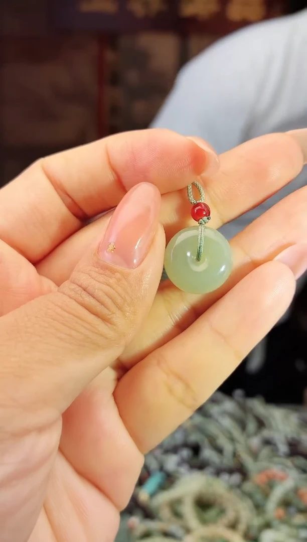 未镶嵌和田玉挂件多样性发货拍一发一