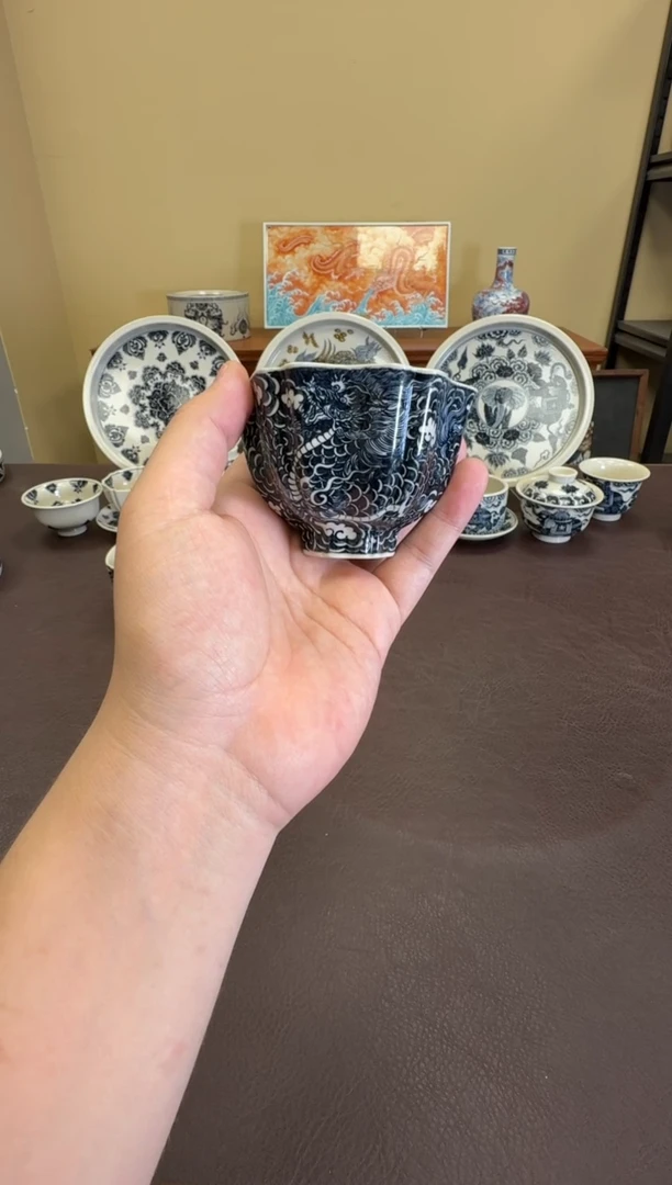 二号釉云墨麒麟六方杯