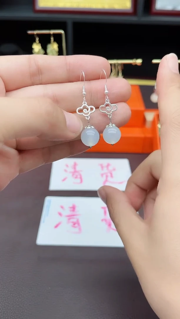 玛瑙/玉髓耳钉银S925镶嵌101000