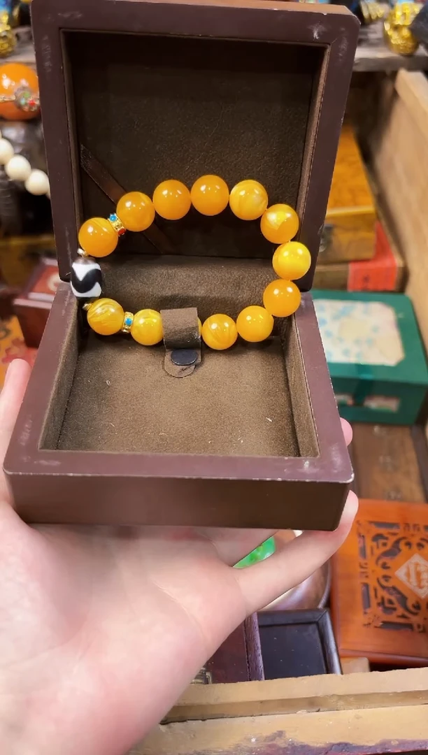 未镶嵌蜜蜡耳饰---------------------