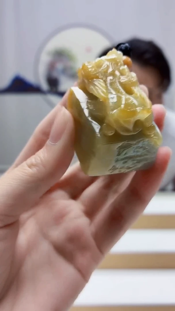 未镶嵌定制翡翠5060zm-毛货挂件114