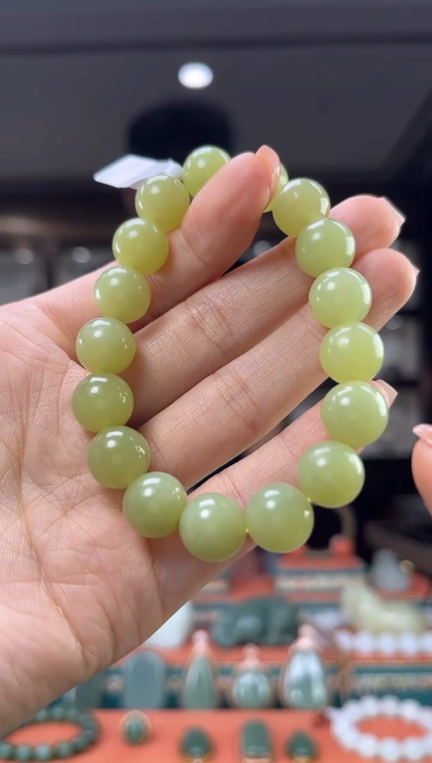 和田玉未镶嵌颈饰佩佩12mm左右