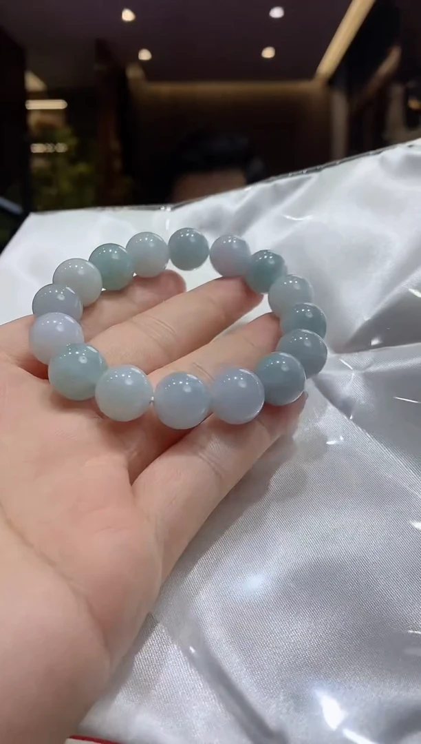 未镶嵌手链翡翠嘉*翡翠手串