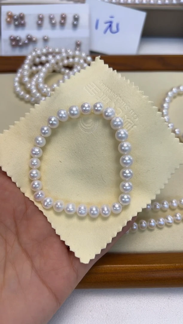 颈饰银S925镶嵌淡水珍珠6.5-7.5MM无核