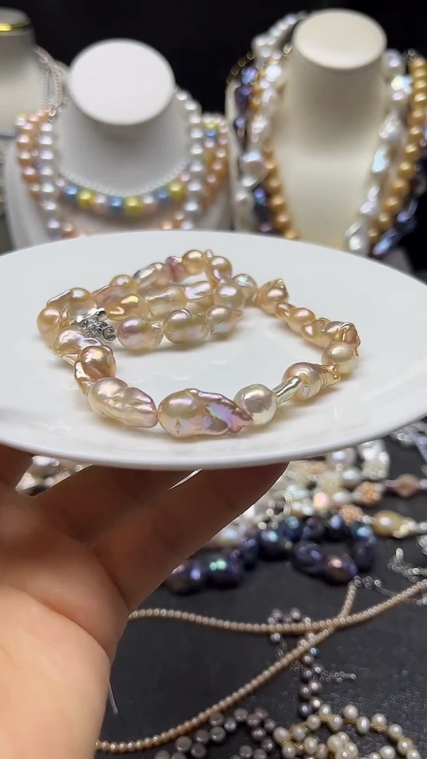 颈饰未镶嵌淡水珍珠方糖