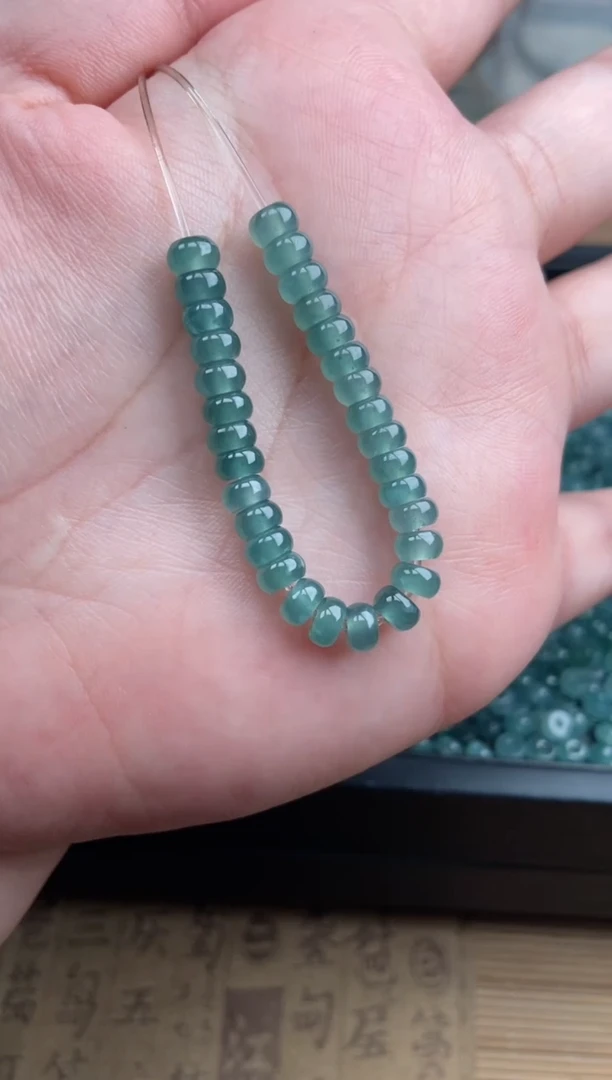 【闪购商品】翡翠手链未镶嵌算盘珠浅色