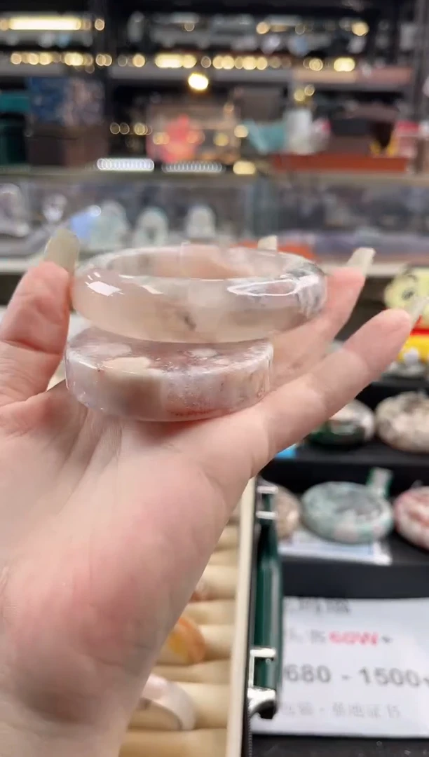 未镶嵌手镯石英质玉61圈口 （赠品镯心）3887266