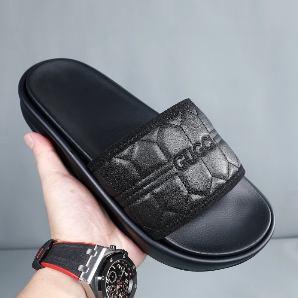 欧洲站2025夏季真皮拖鞋男外穿新款凉拖鞋高端刺绣一字拖男士凉鞋