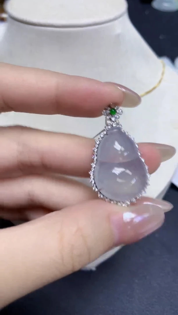 颈饰18K金镶嵌翡翠天然缅甸翡翠A货百元以上9元证书费自理