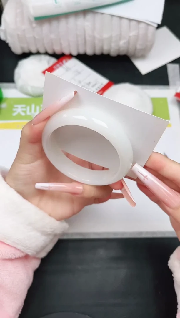 未镶嵌手镯石英质玉88-58