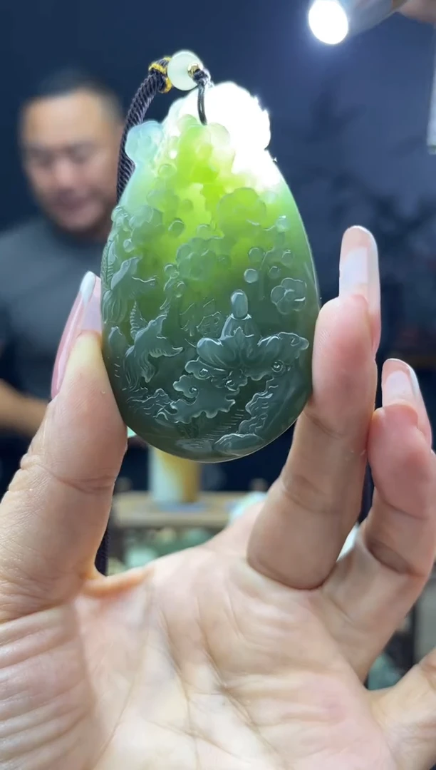 颈饰未镶嵌和田玉1