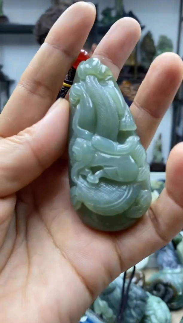 和田玉未镶嵌把件1