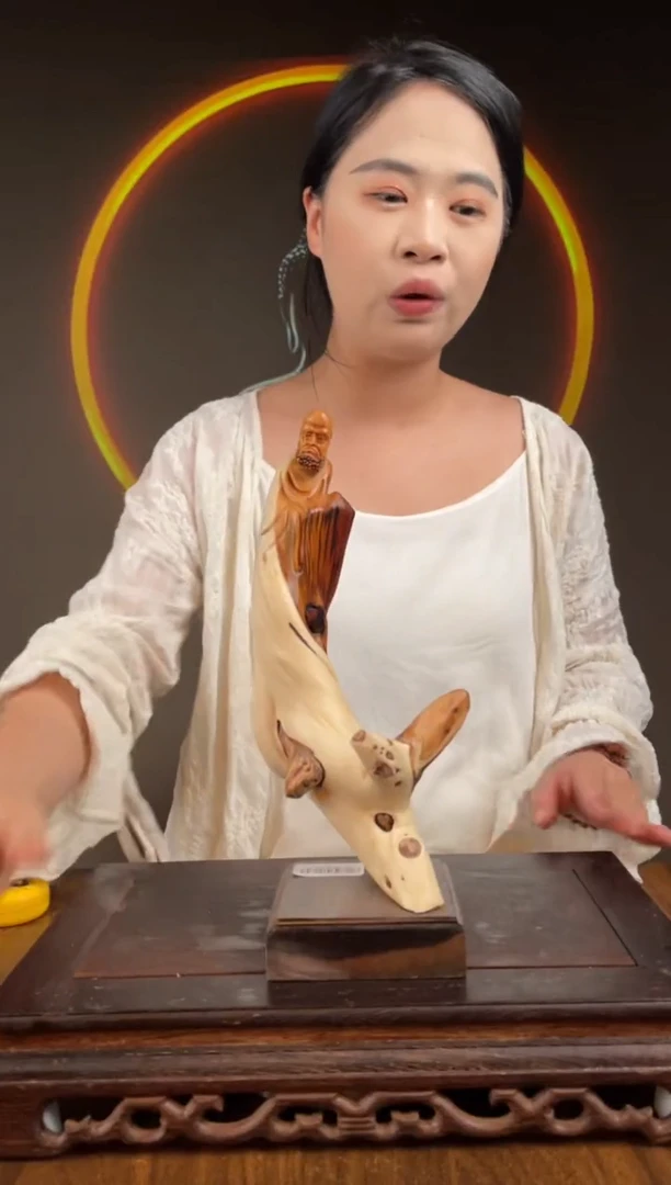 柏木（崖柏）手工摆件,先抢先得! 编号:203