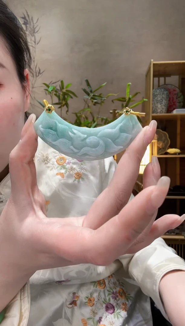 【闪购商品】翡翠耳饰未镶嵌吊坠