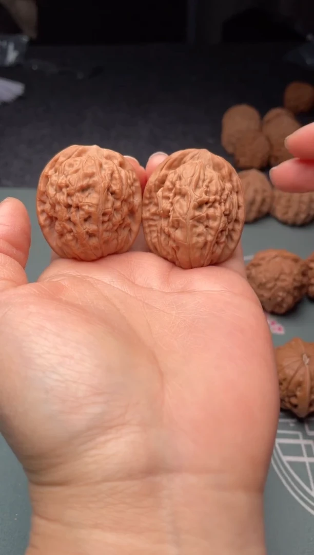 把件文玩核桃w85  莲花 38尺