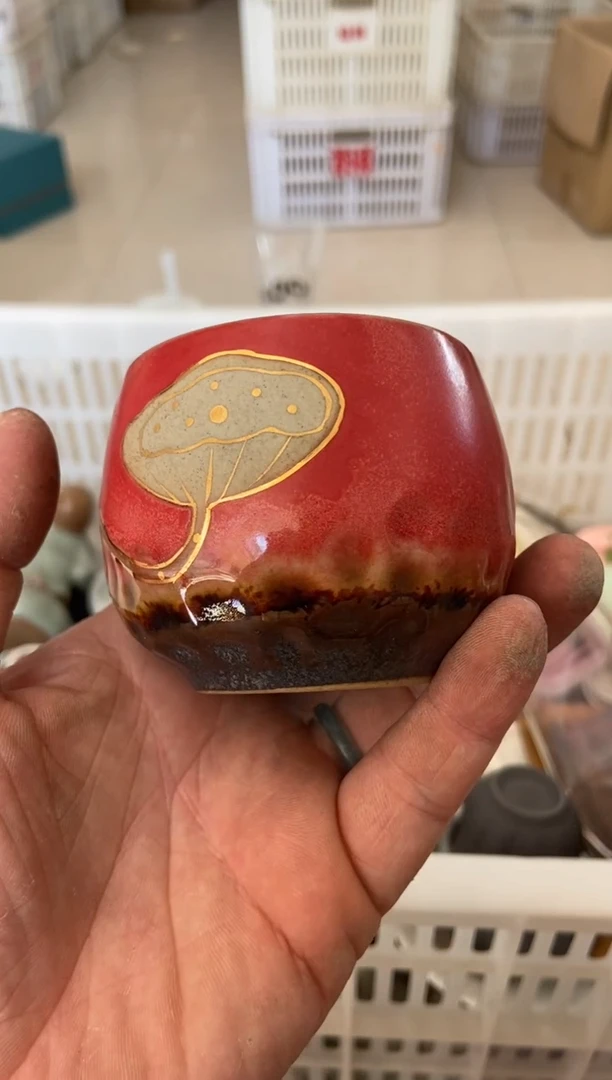 杯无运费险有瑕疵的摄影的产品有使用过的痕迹有点脏介意勿拍