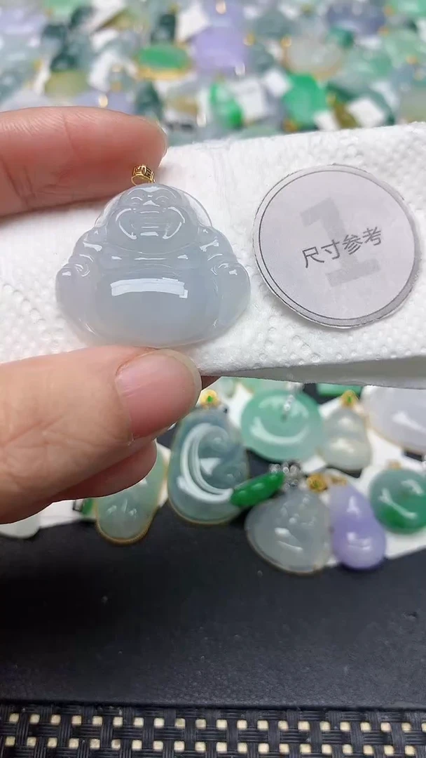 颈饰18K金镶嵌翡翠天然缅甸A货翡翠